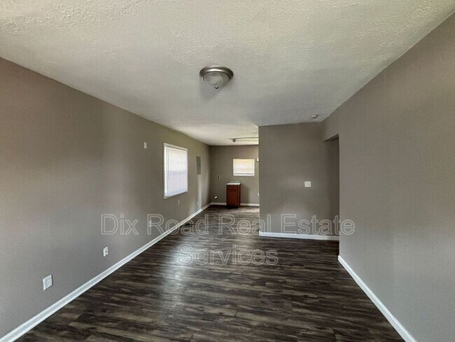 Foto del edificio - 3626 Runyon Ave