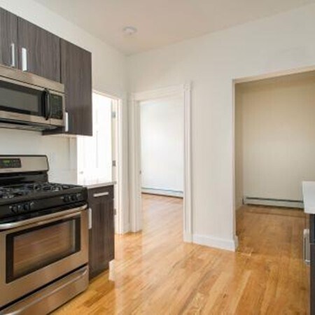 Foto principal - 155 Salem St