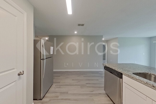 Foto del edificio - 8035 100th Ave