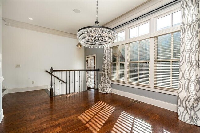 Building Photo - 487 Ansley Ct NE