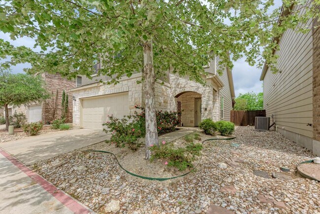 Building Photo - 10617 Portico Ln.
