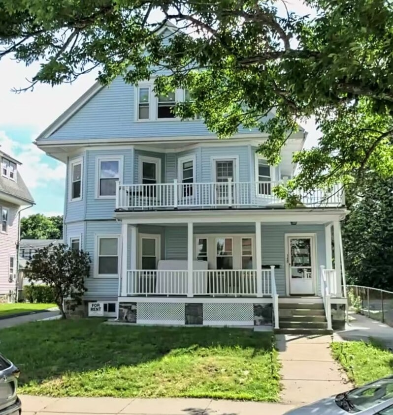 Foto principal - 148 Washington St