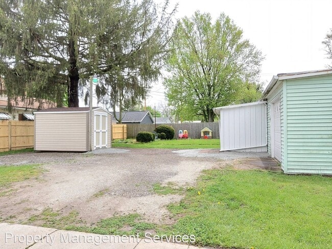 Building Photo - 3 br, 1 bath House - 802 S 8th St