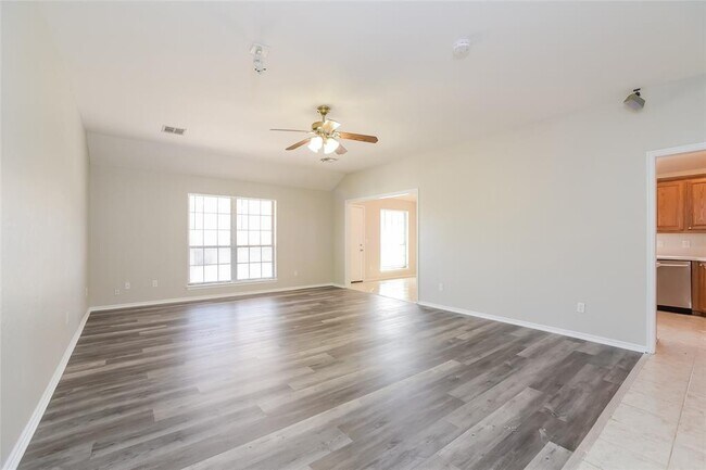 Foto del edificio - 430 NE 23rd Terrace