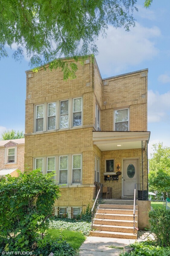 1814 Hartrey Ave Unit 1, Evanston, IL 60201 Room for Rent in Evanston