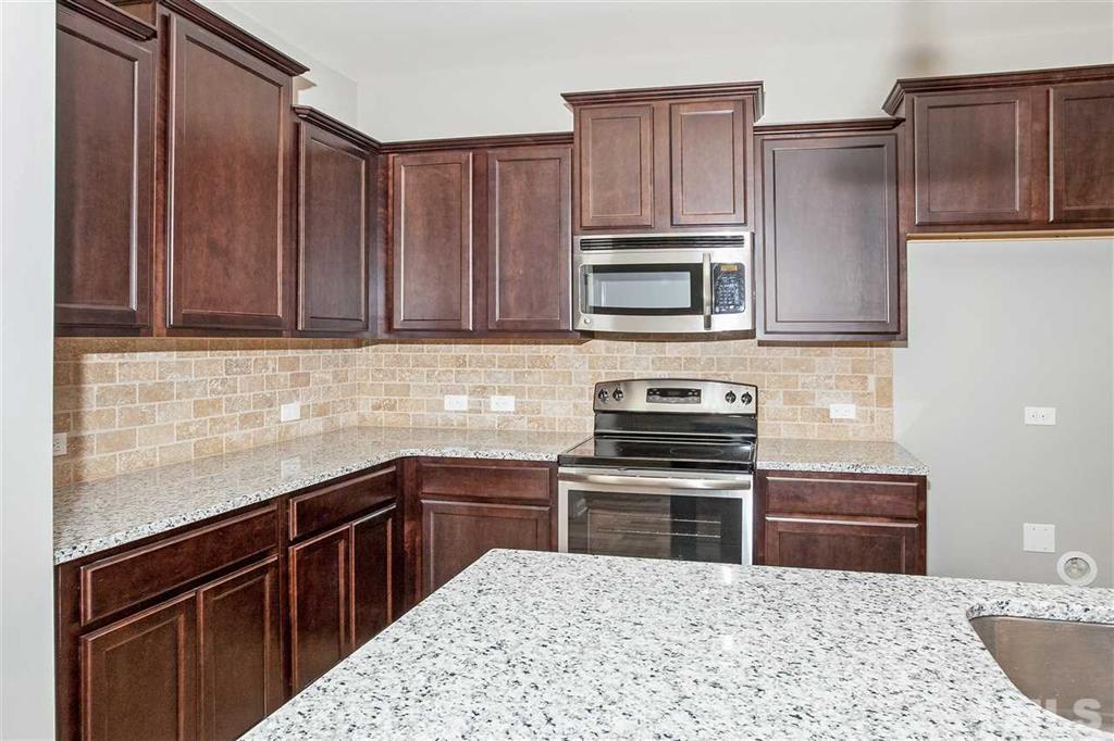 Primary Photo - 111 Bella Pl