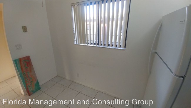 Building Photo - 5130 Las Verdes Cir