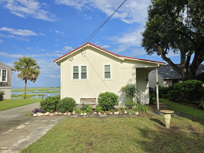 Foto del edificio - 337 Dogwood Ln