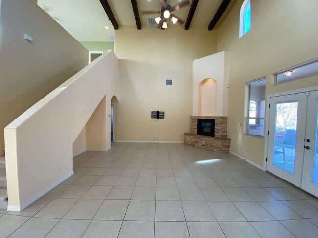 Building Photo - **Coming Soon! - 3 Bedroom 2.5 Bathroom lo...