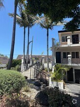 Building Photo - 7851 W Talbert St