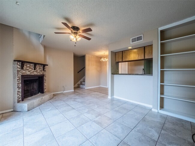 Foto del edificio - 1500 Bay Area Blvd