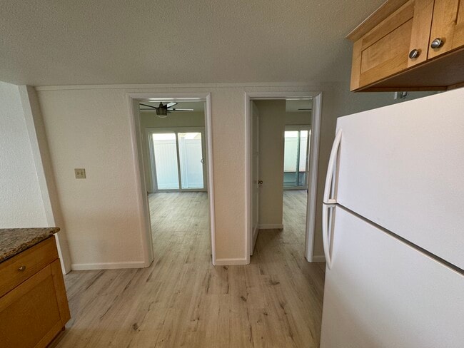 Building Photo - 805 Allerton Ct