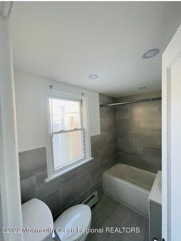 504 13th Ave, Belmar, NJ 07719 Townhome Rentals in Belmar NJ