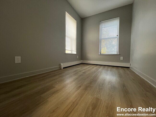 Foto del edificio - 130 Warren St