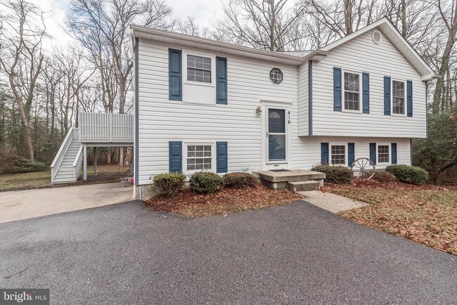 Building Photo - 416 Howard Manor Dr
