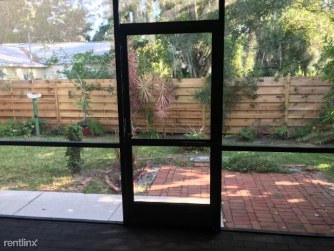 Building Photo - 2 br, 2 bath House - 2970 Bahia Vista St