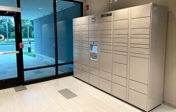 Building Photo - City Place at Celebration Pointe