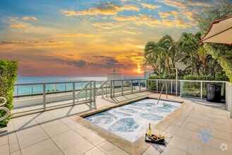 Building Photo - 777 N Ocean Dr