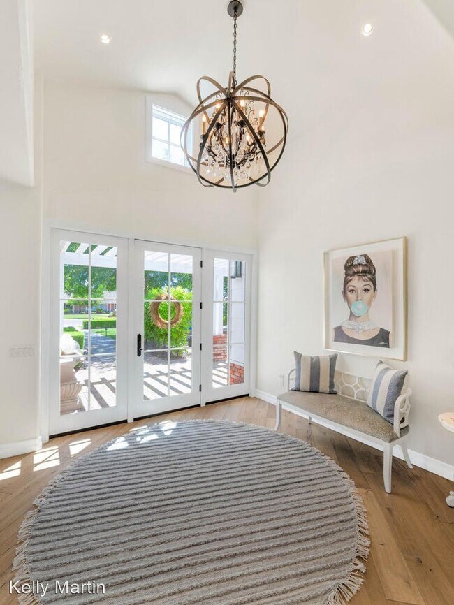 Foto del edificio - 5 br, 6 bath House - 4202 N 64th St