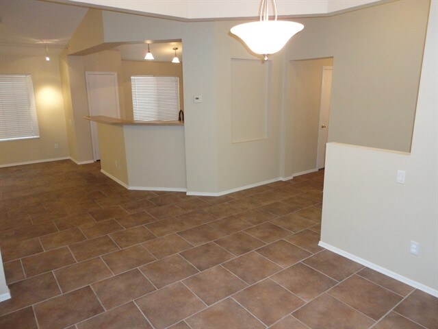Building Photo - 3002 N 130th Ave