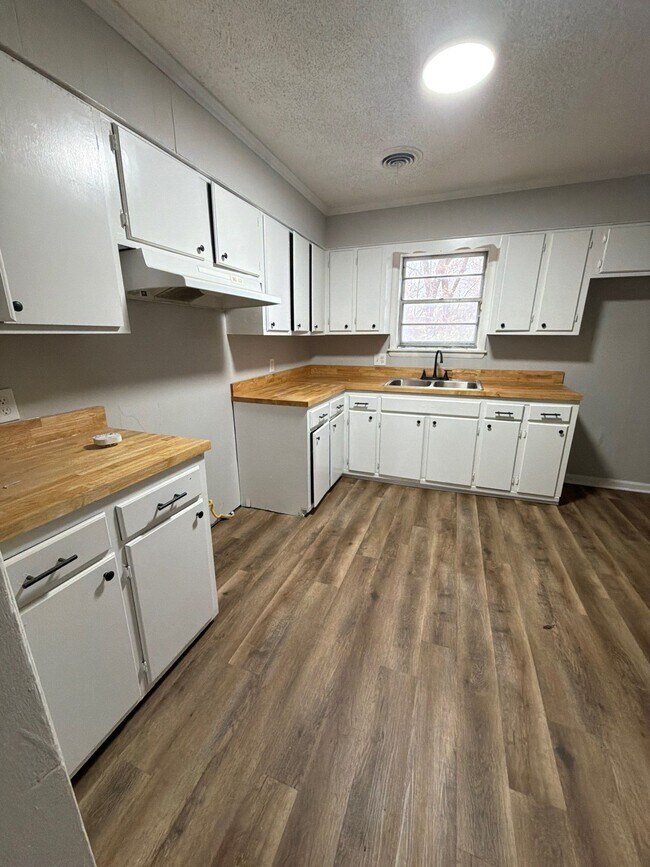 Foto del edificio - 163 Tisdale St