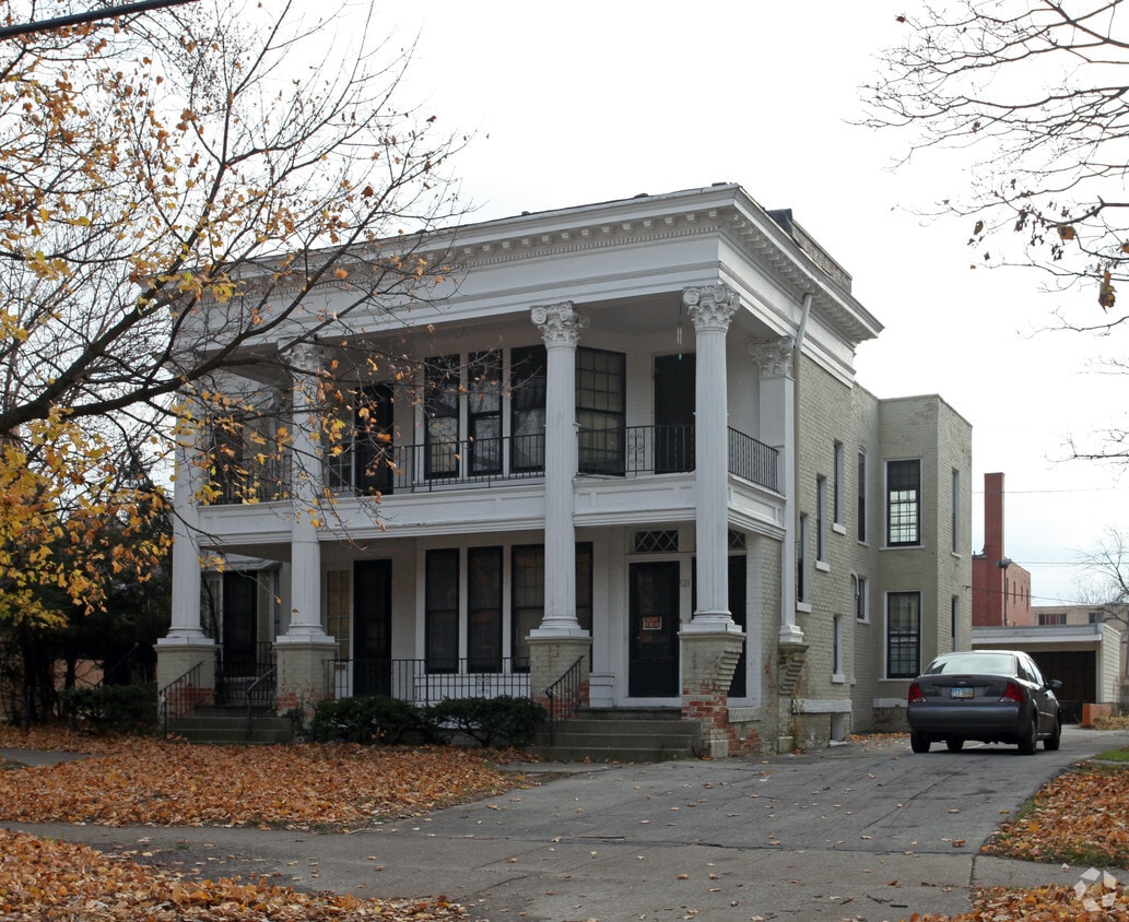 519 W Bancroft St, Toledo, OH 43620 Apartments in Toledo, OH
