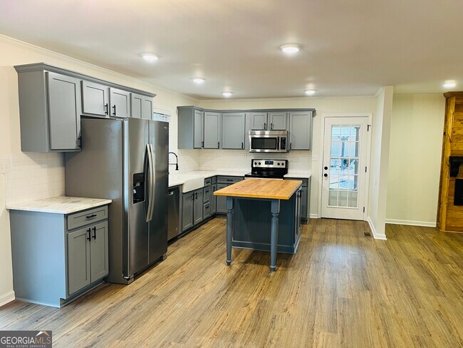 Foto del edificio - 502 Bavarian Dr