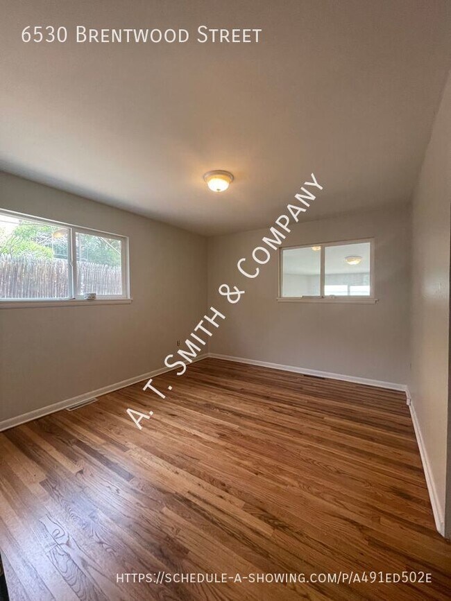 Building Photo - Three Bedroom And Two Bath Single Family H...
