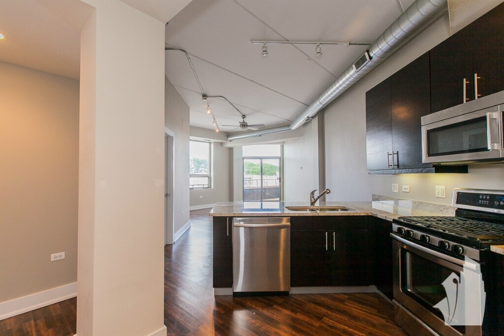 Foto principal - 3201 W Leland Ave