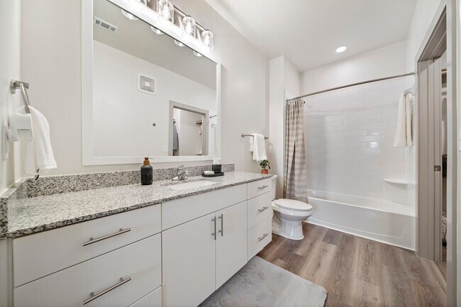 Building Photo - 10485 League Line Rd