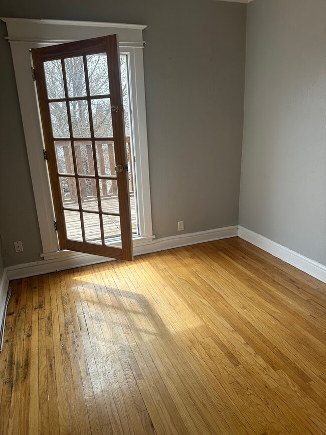 Photo - 4802 Capitol Ave Apartments