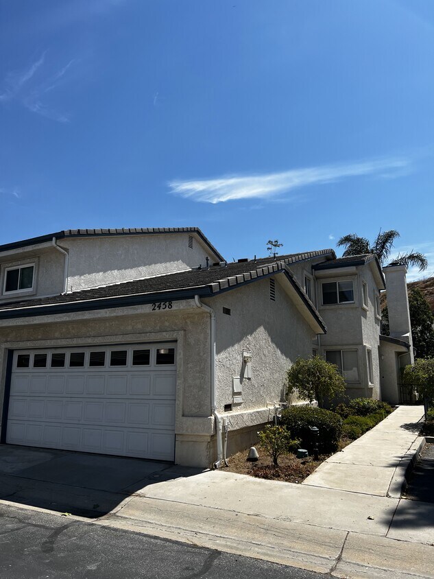 2458 Ln, Simi Valley, CA 93063 Townhome Rentals in Simi Valley