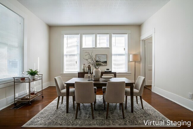 virtually staged photo - 5336 Junius St