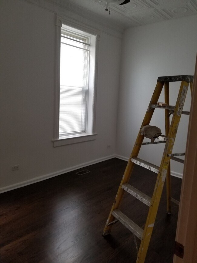 Foto del edificio - 2022 W McLean Ave