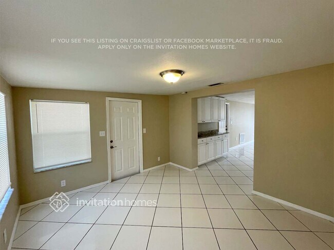Foto del edificio - 3309 Seffner Dr