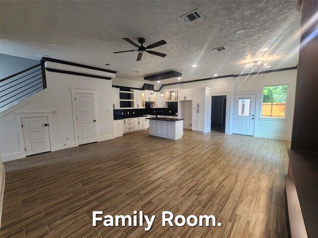 Foto del edificio - 1313 Gary Ave