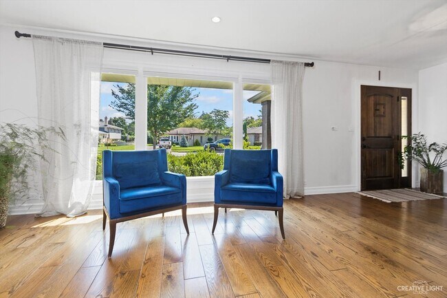 Foto del edificio - 4301 Peacock Ln