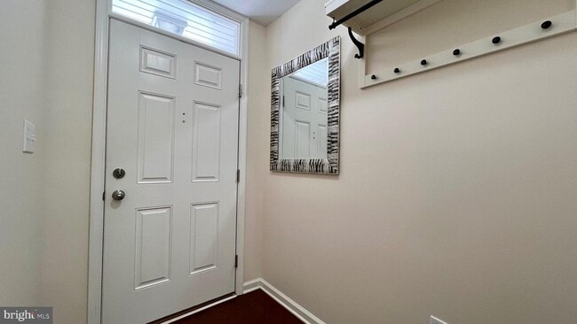 Building Photo - 24114 Hickory Ln