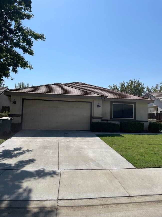 Foto del edificio - Charming 4 Bedroom Home For Rent