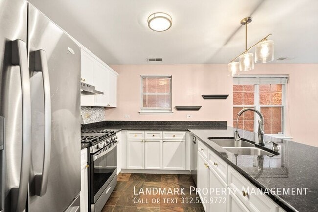 Photo - 1449 N Larrabee St Apartment