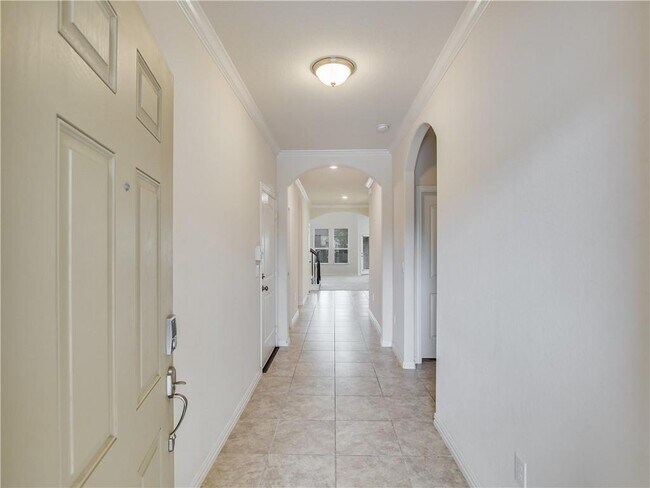 Foto del edificio - 500 Cardenas Ln