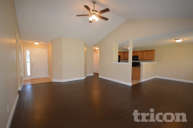 Building Photo - 4136 Red Shed Ln