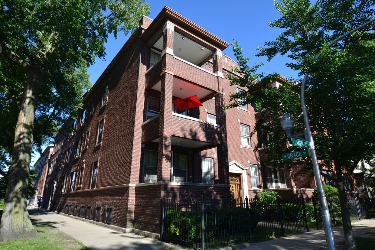 Foto principal - 3765 N Lakewood Ave