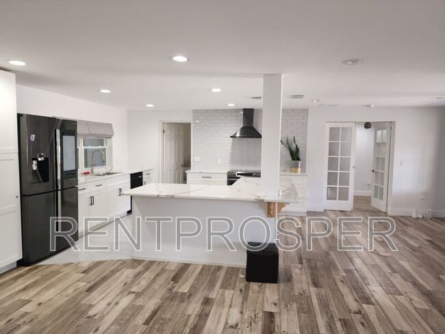 Foto del edificio - 1130 W Lake Brantley Rd