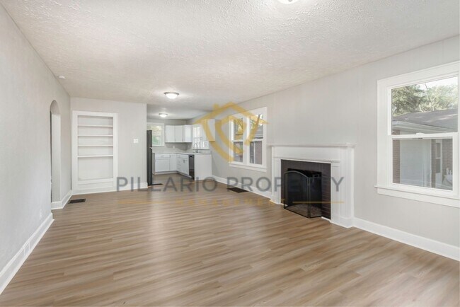 Building Photo - Charming & Updated 3 Bed-1 Bath Anderson B...