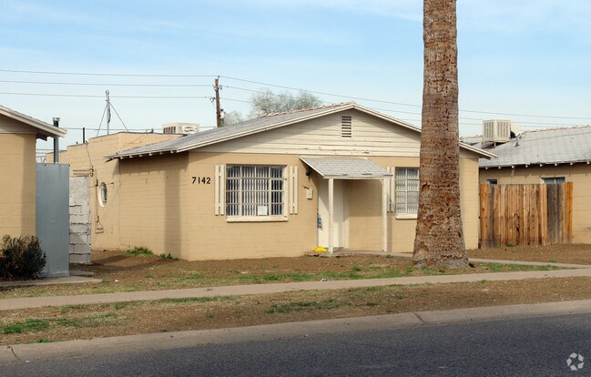 Glendale Manor Apartments Glendale, AZ