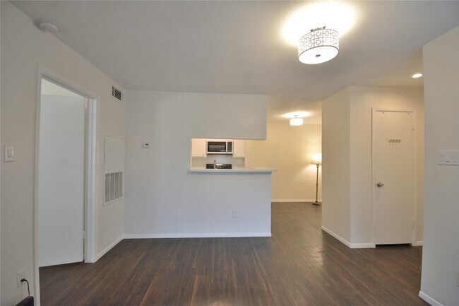 Foto del edificio - 18800 Egret Bay Blvd