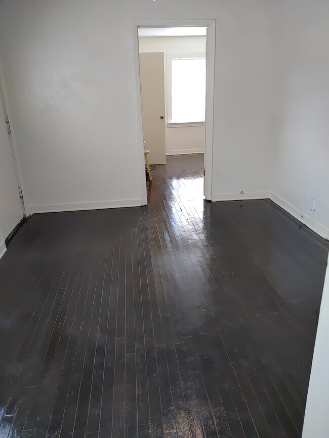 Living Room - 2611 Milby St