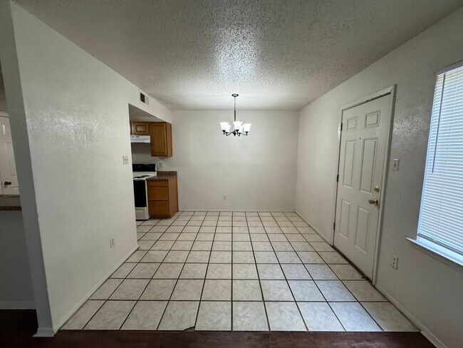 Foto del edificio - 4501 Westcliff Rd