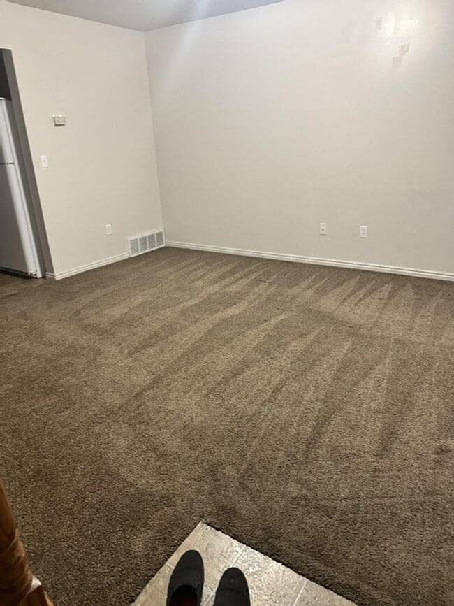 Building Photo - Dorothy Hill Rentals